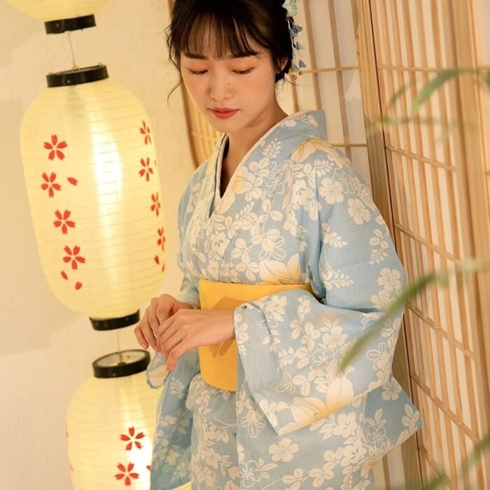 Kimono Japonais motif cerisiers du Japon